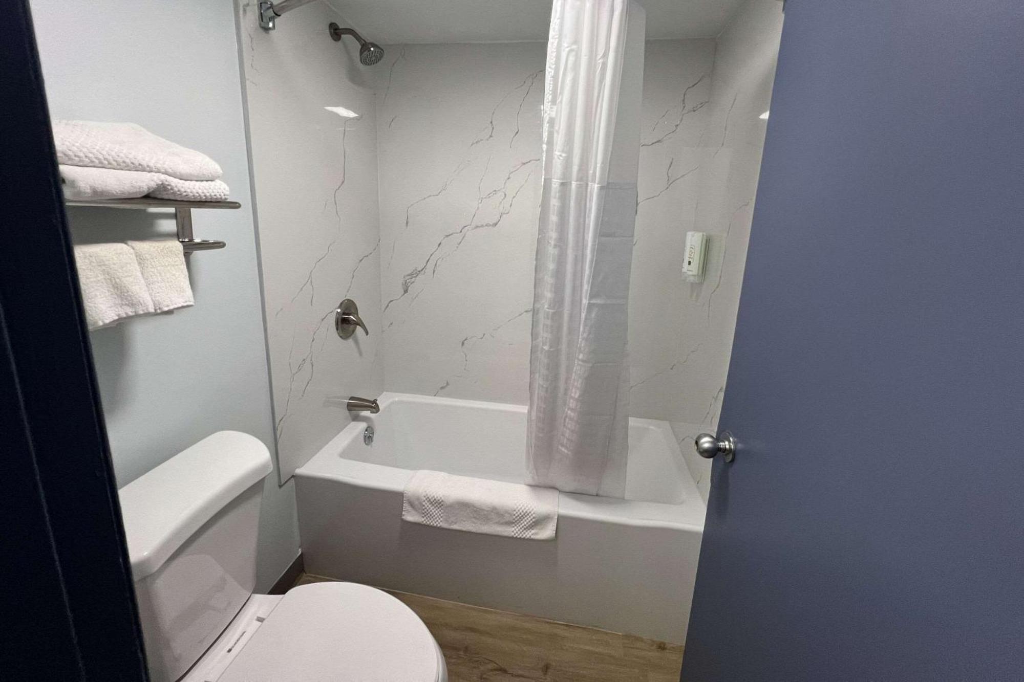 Quality Inn Madison - Huntsville Luaran gambar