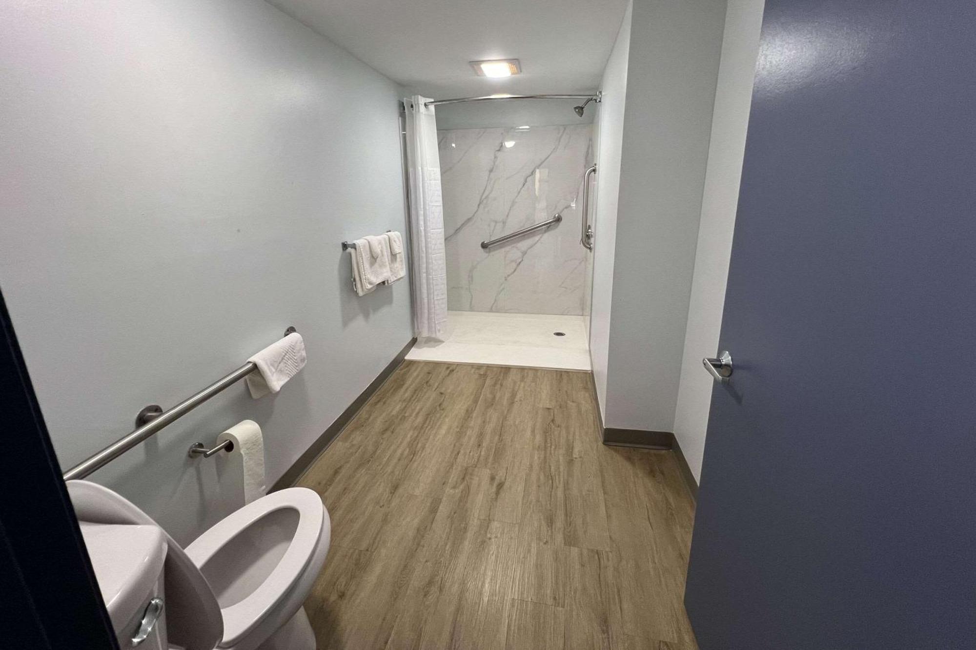 Quality Inn Madison - Huntsville Luaran gambar