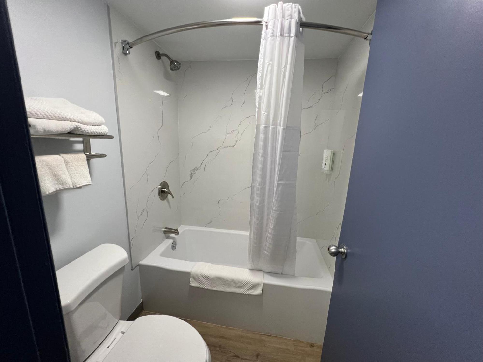 Quality Inn Madison - Huntsville Luaran gambar