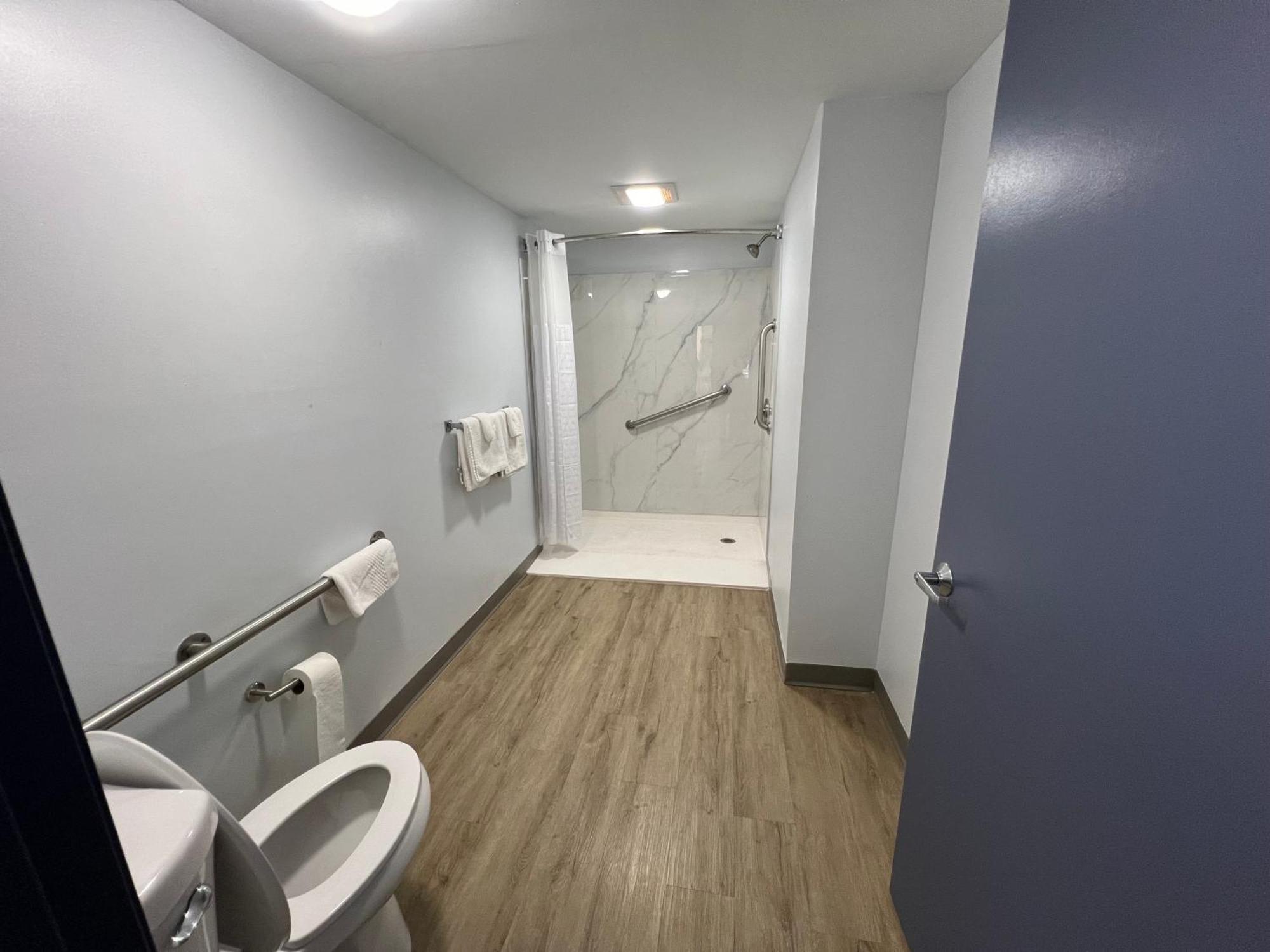 Quality Inn Madison - Huntsville Luaran gambar